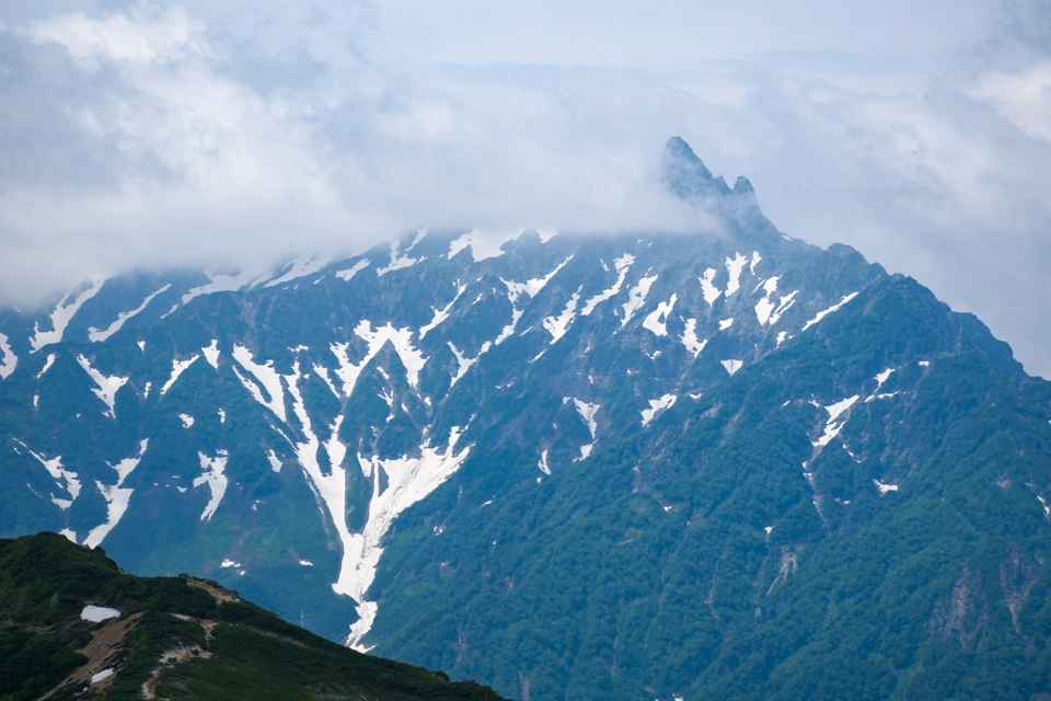 燕山荘から見た槍ヶ岳